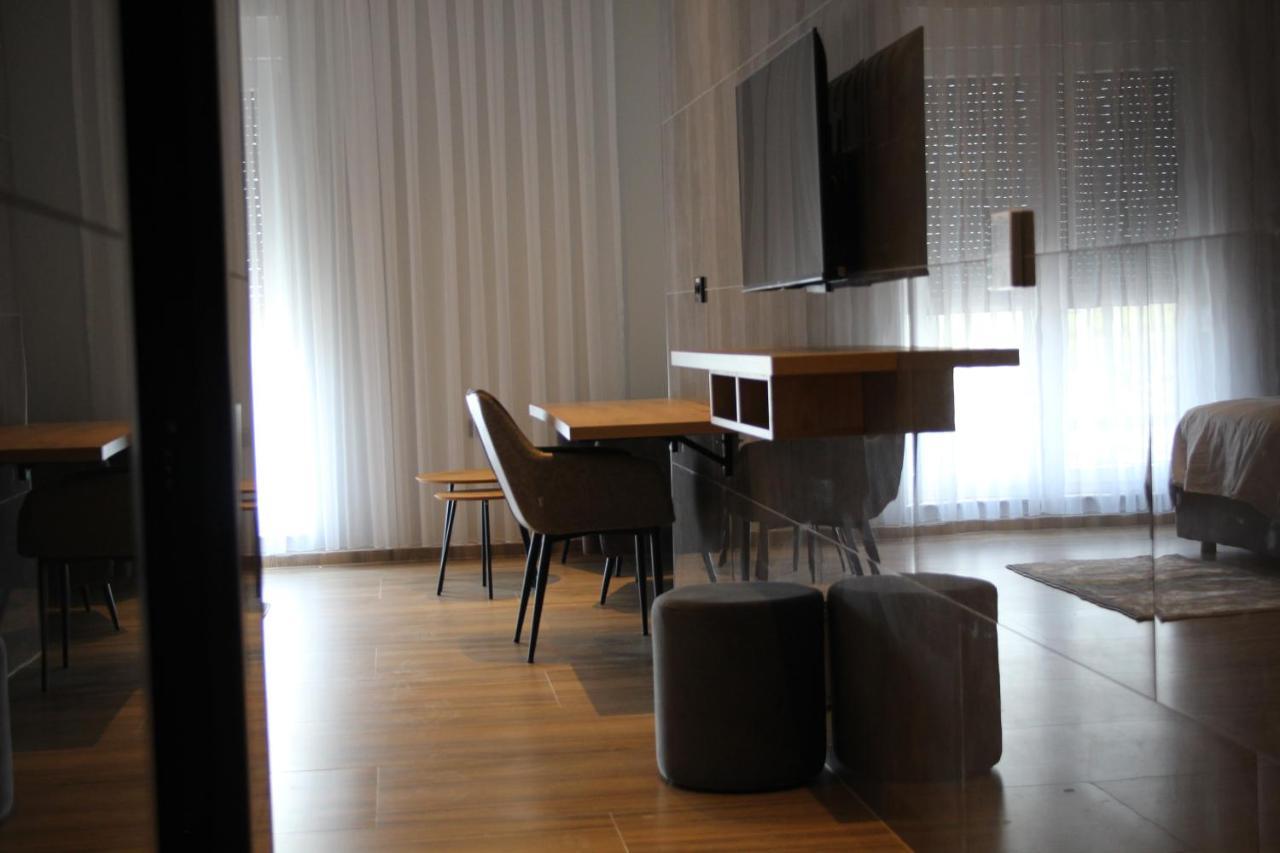 Hotel-Vh Preshevë Extérieur photo